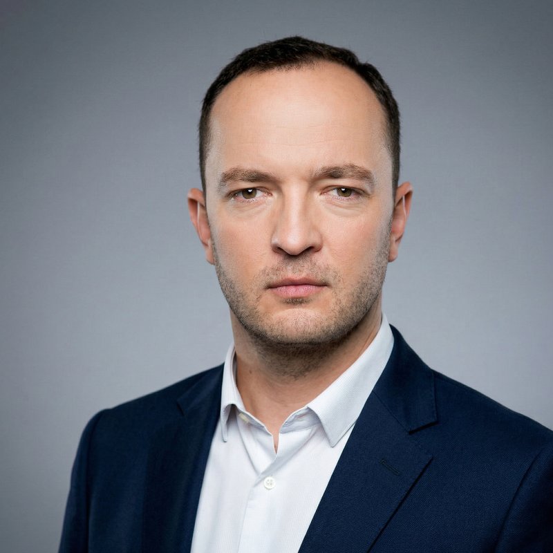 dr Marcin Nowak